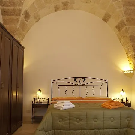 B&B Dimora Moresca 1906 3*